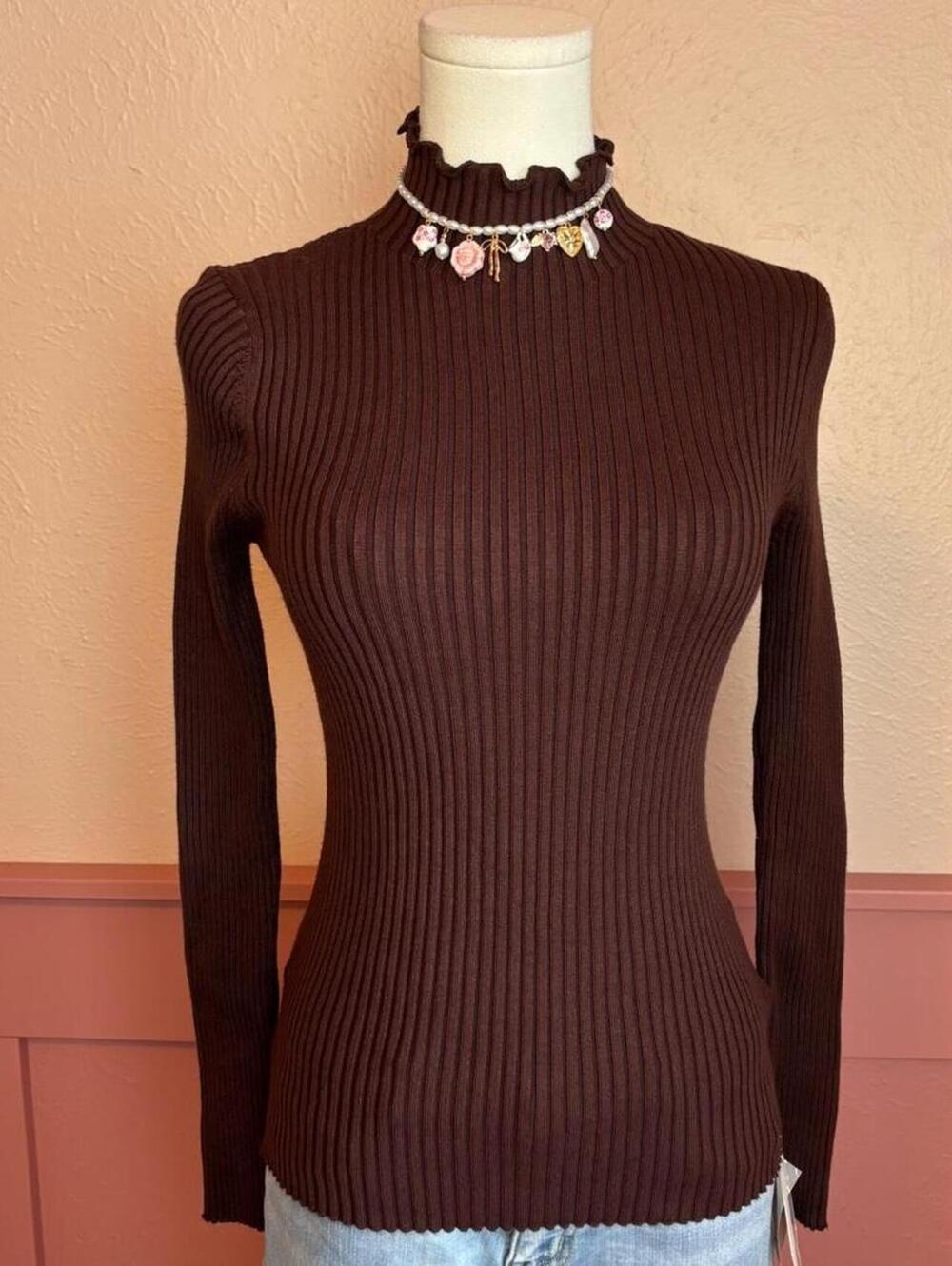 brown scalloped turtle neck long sleeve top JING ribbed fitted